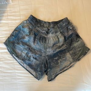 lululemon hotty hot shorts